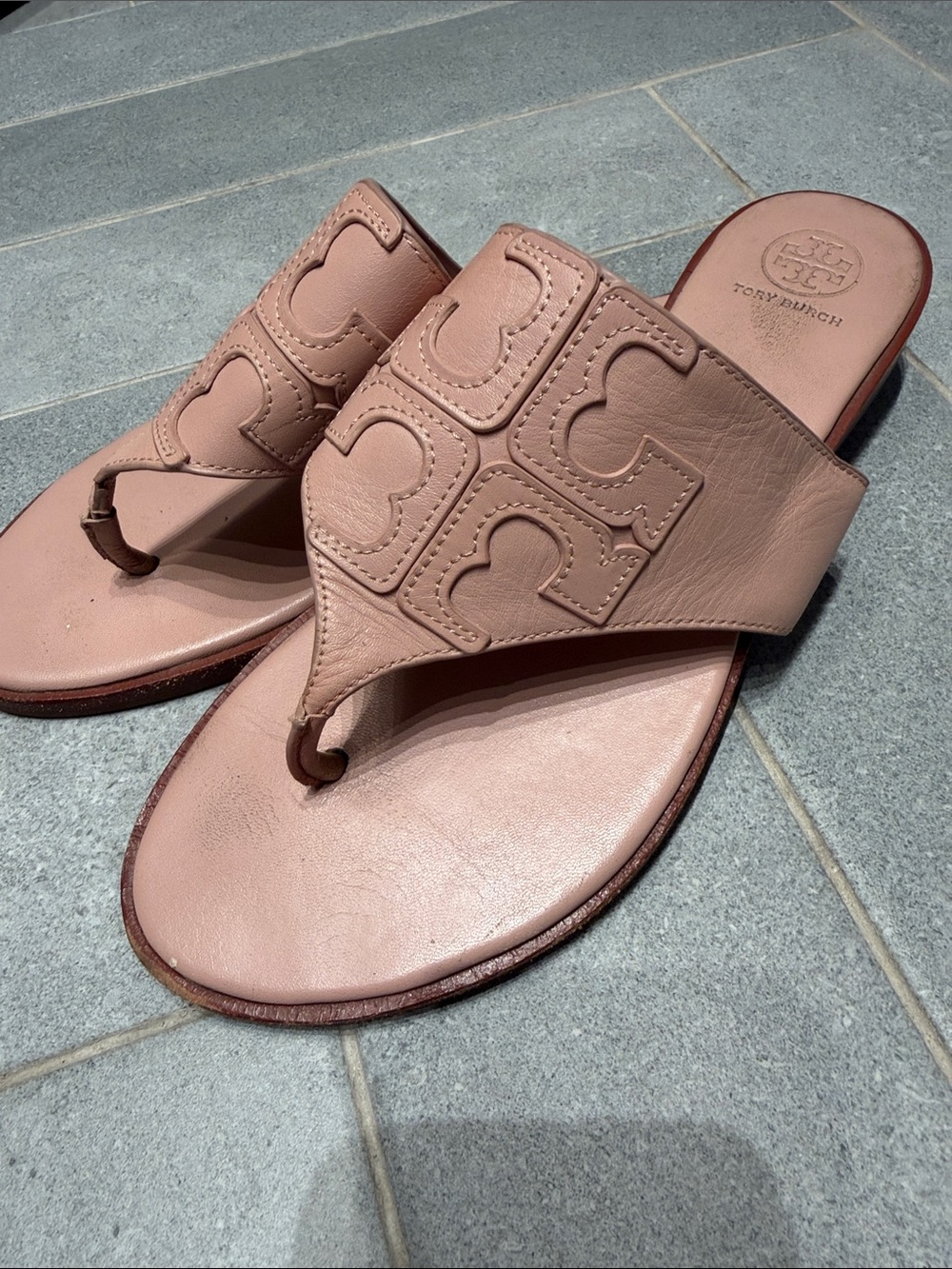Tory Burch Blush Leather Logo Thong Sandals size 9